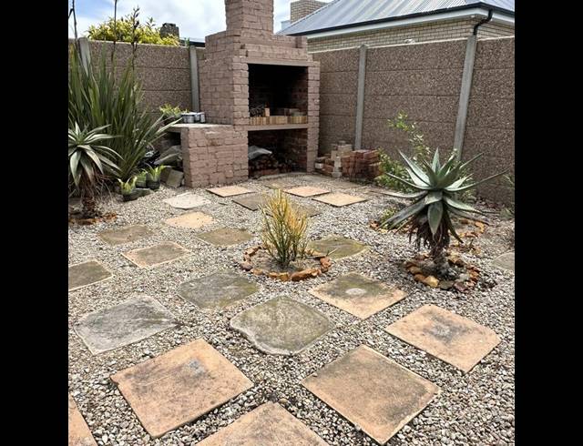 4 BEDROOM HOUSE FOR SALE IN REEBOK
